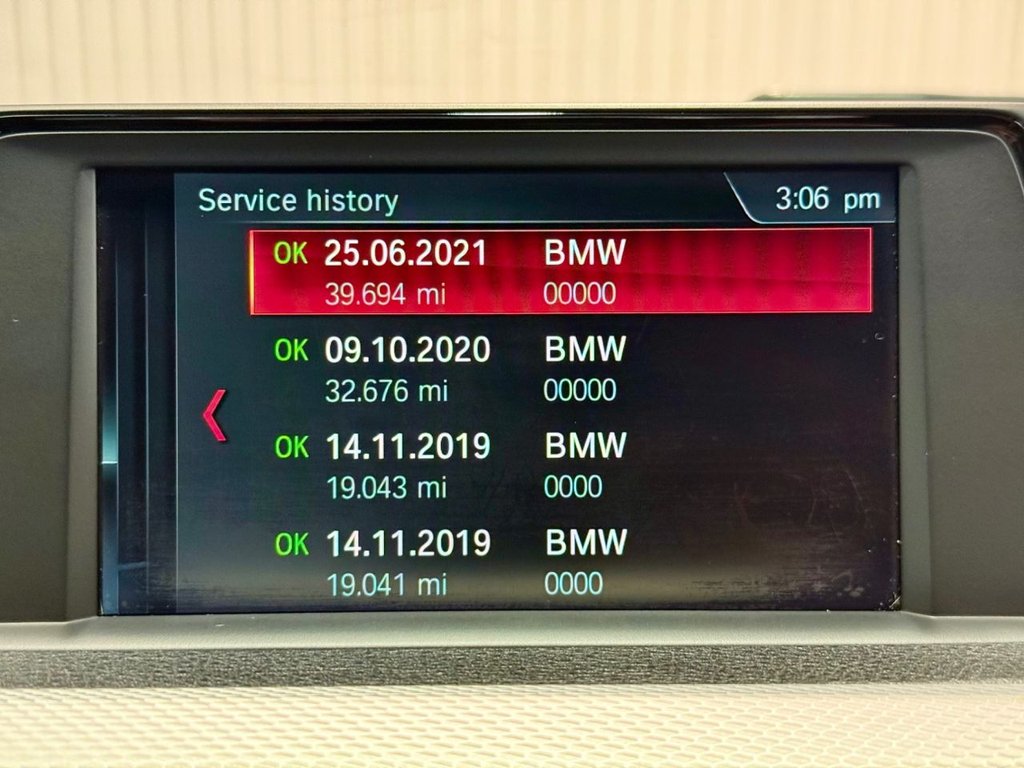 Used BMW 3 Series 2017 for sale - 76642597: Photo 37