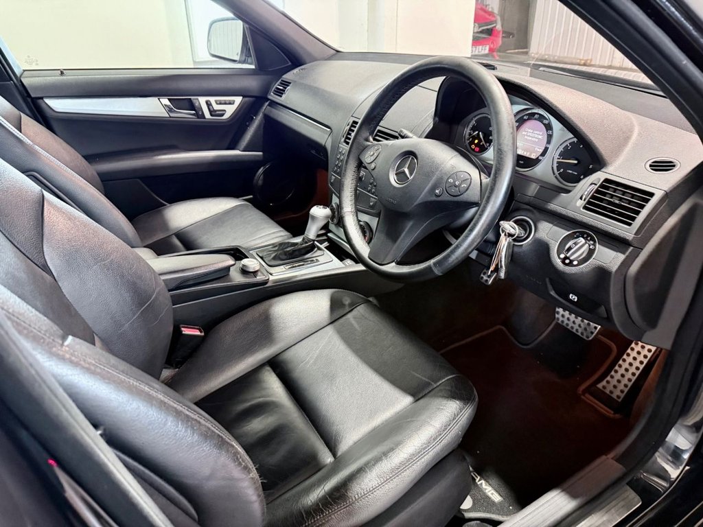 Used Mercedes-Benz C Class 2008 for sale - 76429584: Photo 8