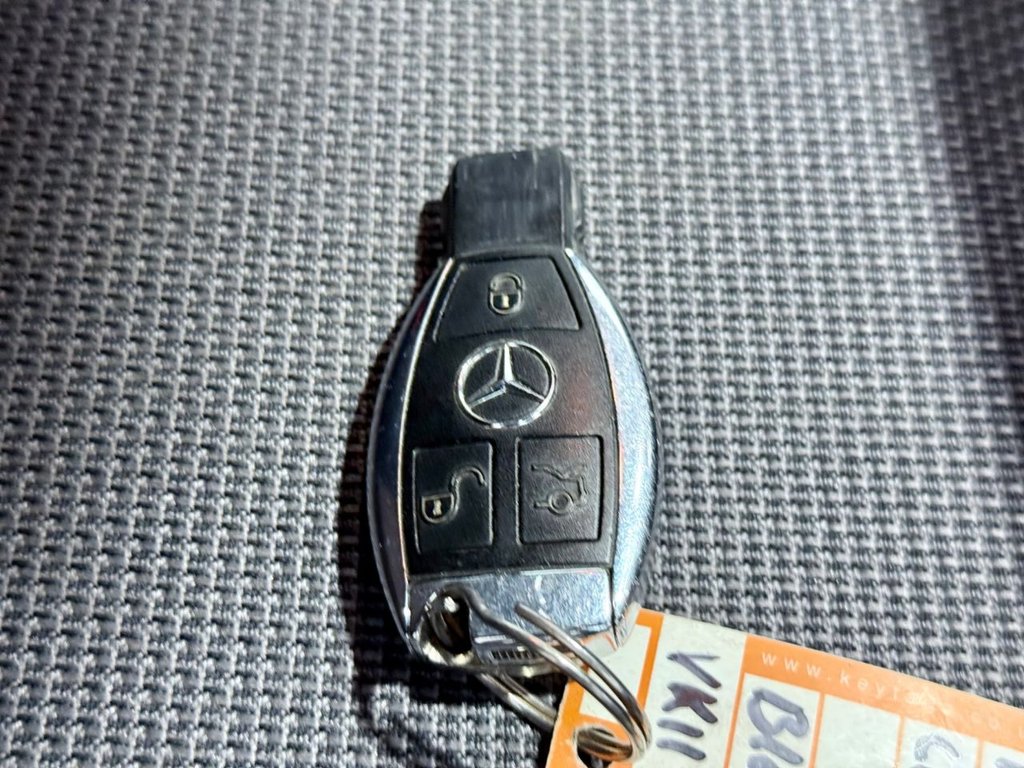 Used Mercedes-Benz C Class 2011 for sale - 76510008: Photo 35