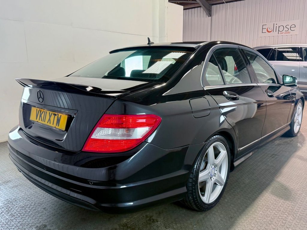 Used Mercedes-Benz C Class 2011 for sale - 76510008: Photo 6