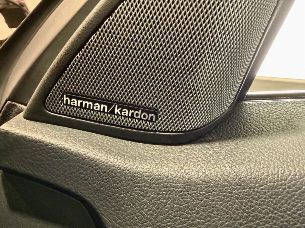 Used Mercedes-Benz E Class 2015 for sale - 78068549: Photo 24