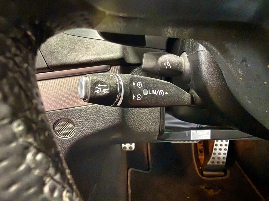 Used Mercedes-Benz E Class 2015 for sale - 78068549: Photo 27