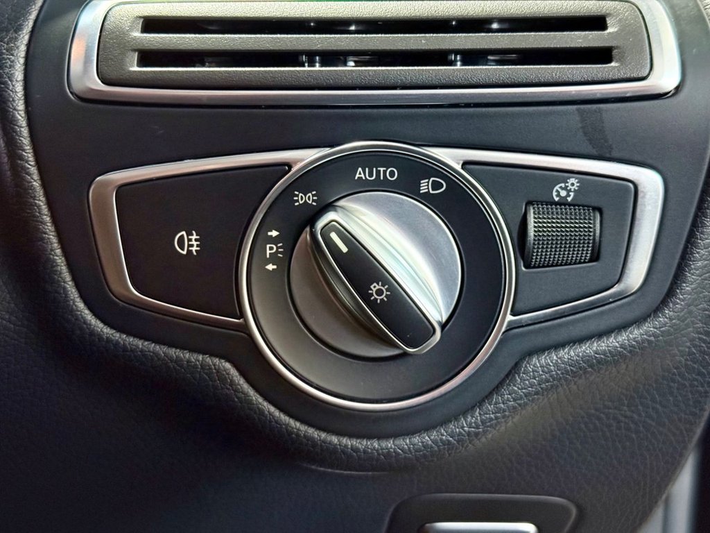 Used Mercedes-Benz C Class 2020 for sale - 77672676: Photo 18