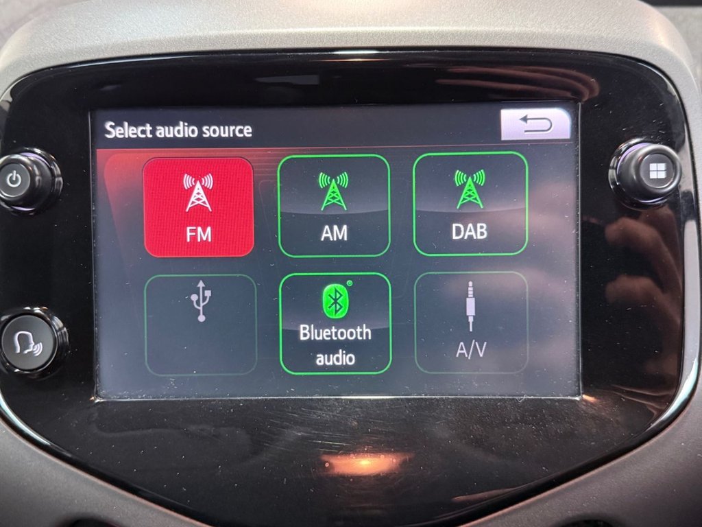 Used Toyota AYGO 2019 for sale - 77153194: Photo 27
