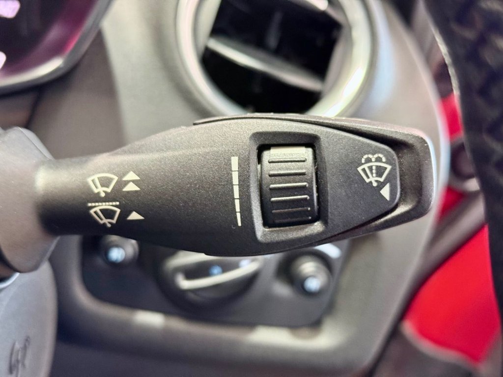 Used Ford Fiesta 2017 for sale - 76632611: Photo 17