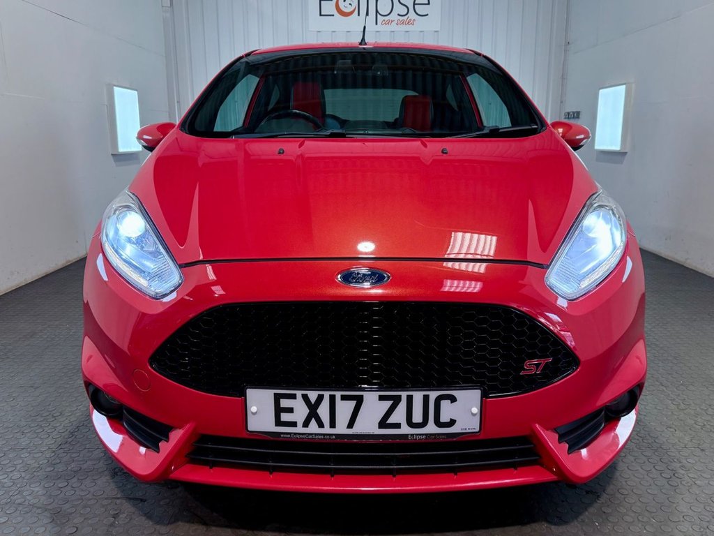 Used Ford Fiesta 2017 for sale - 76632611: Photo 2