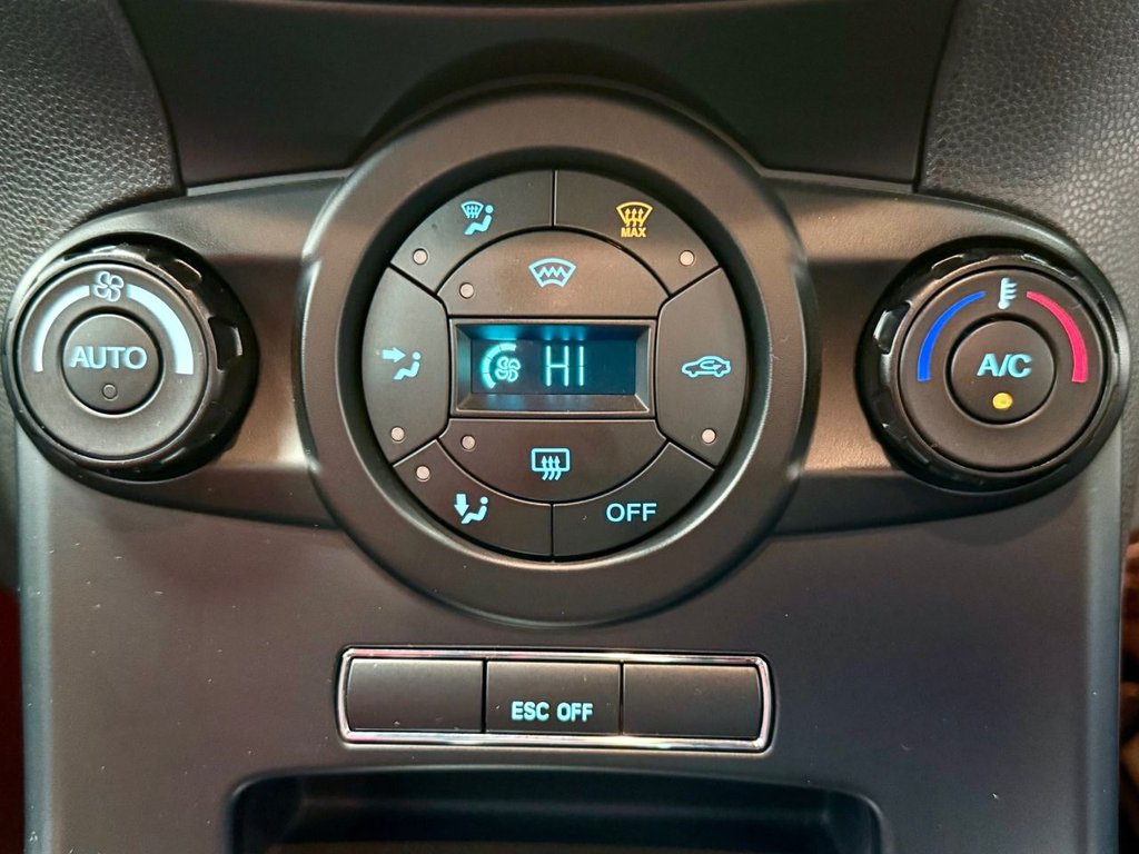 Used Ford Fiesta 2017 for sale - 76632611: Photo 23