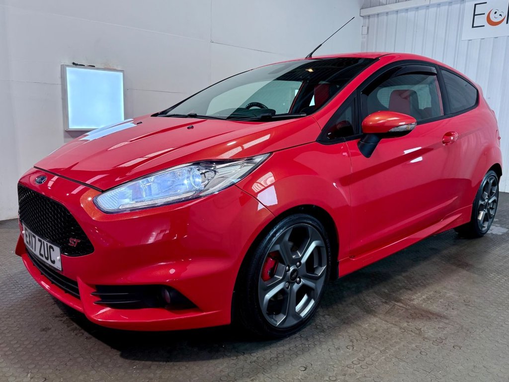 Used Ford Fiesta 2017 for sale - 76632611: Photo 3