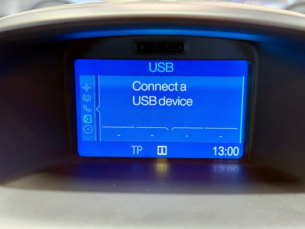 Used Ford Fiesta 2017 for sale - 76632611: Photo 30