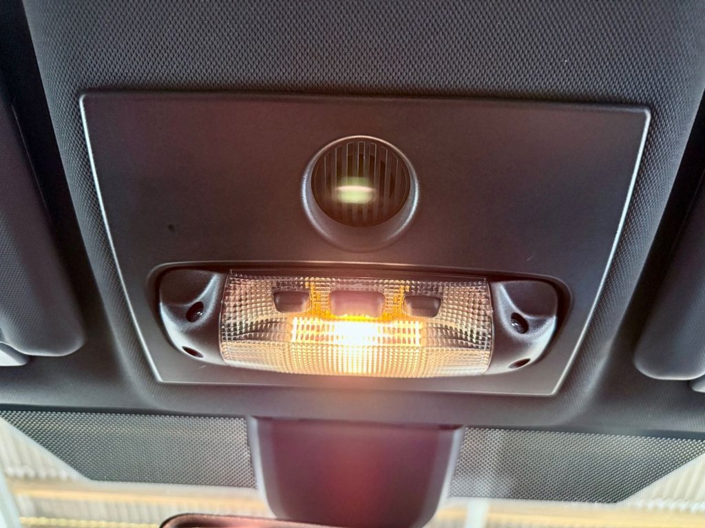 Used Ford Fiesta 2017 for sale - 76632611: Photo 35