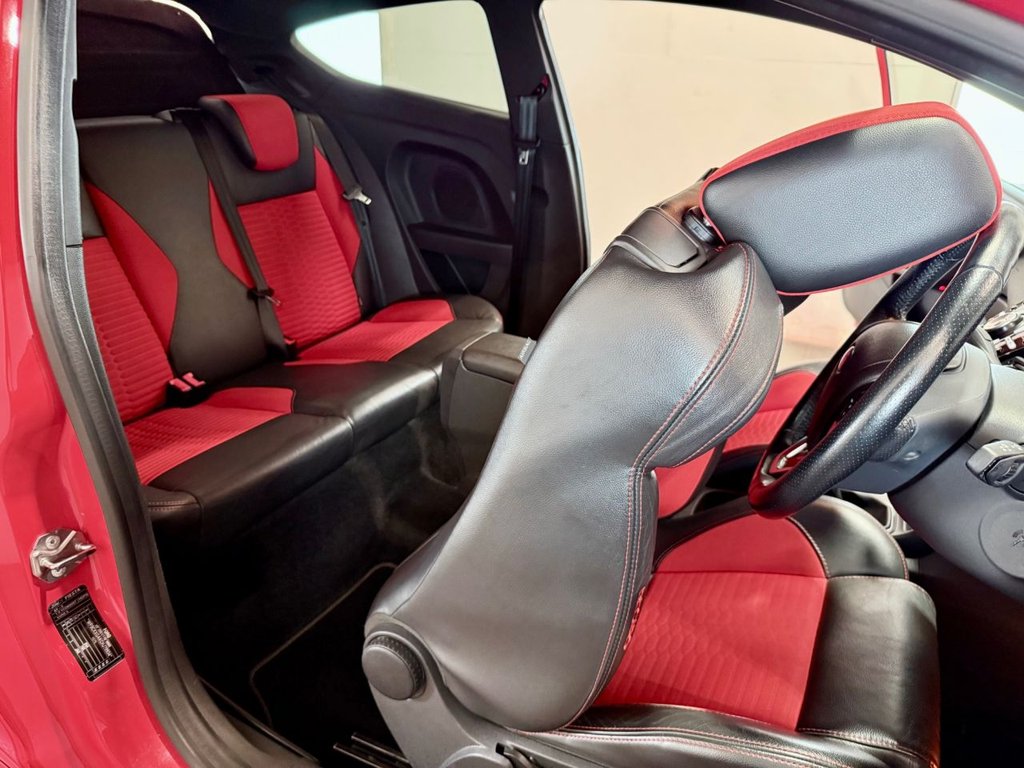 Used Ford Fiesta 2017 for sale - 76632611: Photo 37