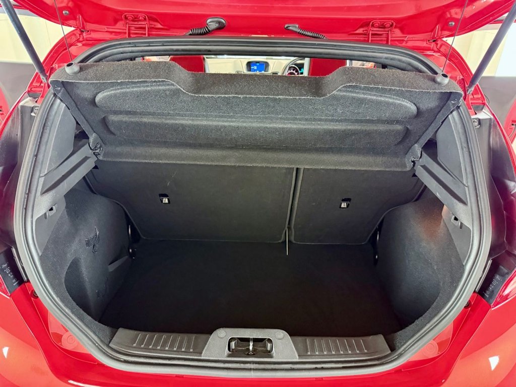 Used Ford Fiesta 2017 for sale - 76632611: Photo 41