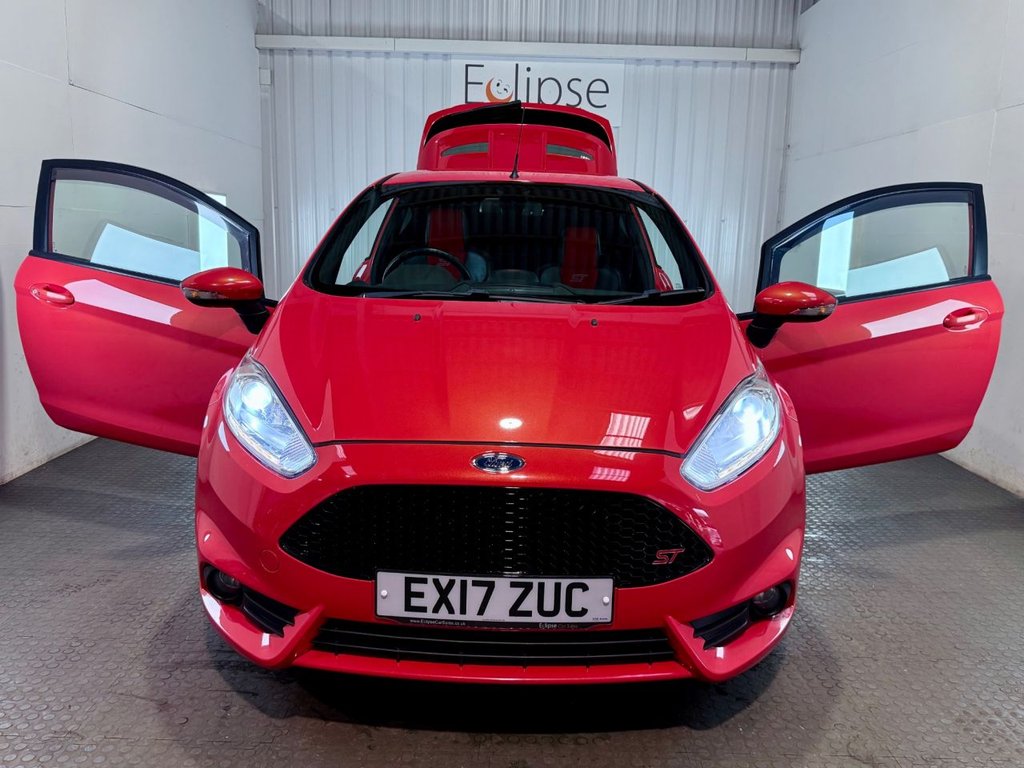 Used Ford Fiesta 2017 for sale - 76632611: Photo 8