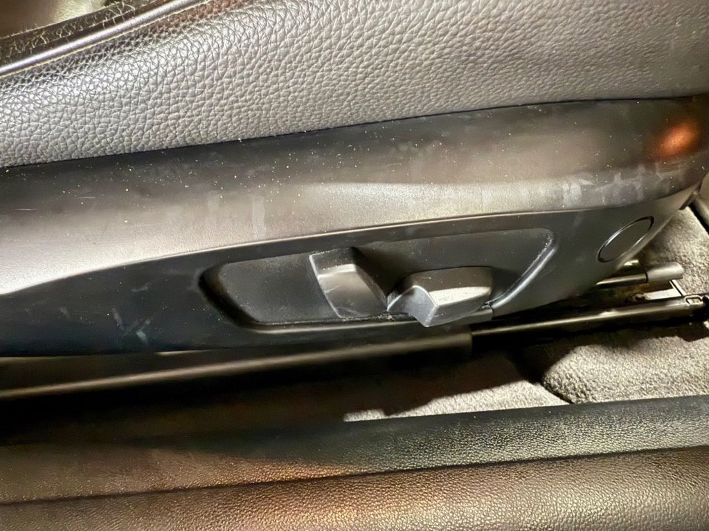 Used BMW 3 Series 2011 for sale - 77369264: Photo 12