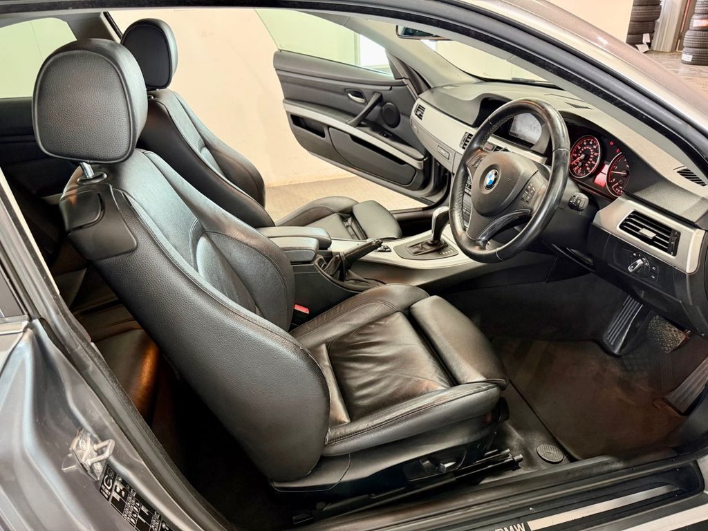 Used BMW 3 Series 2011 for sale - 77369264: Photo 17