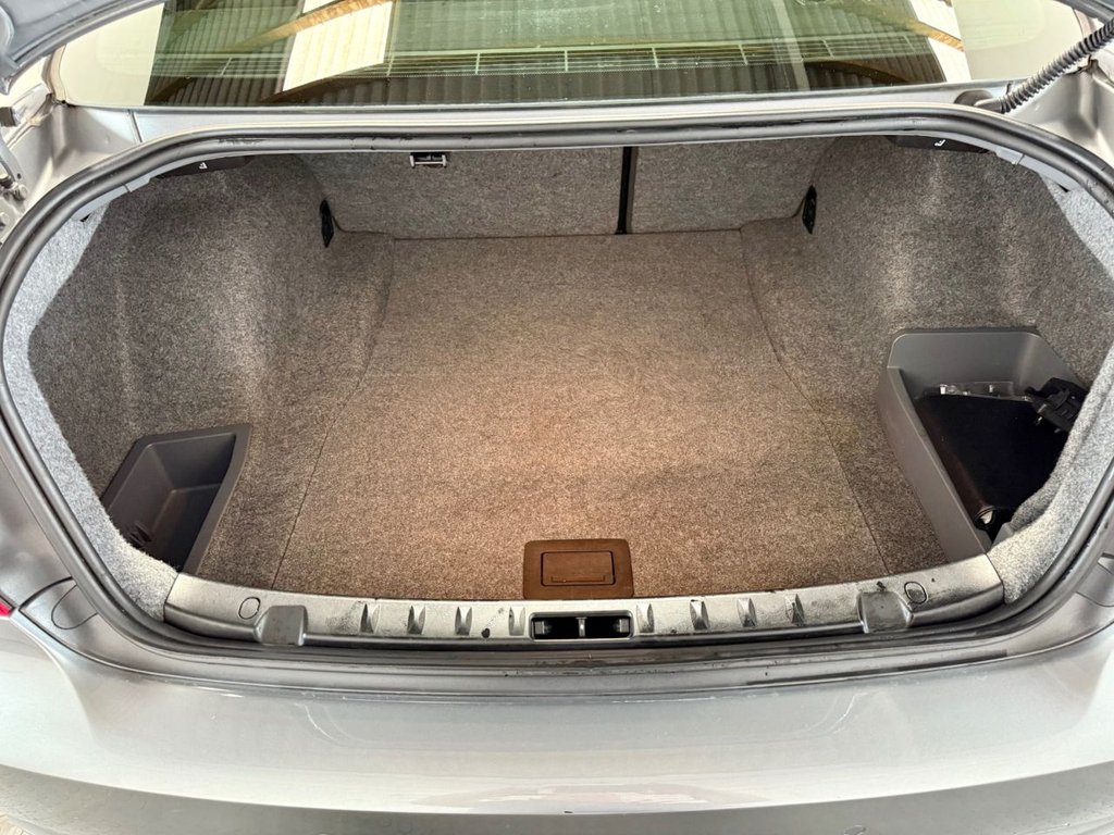 Used BMW 3 Series 2011 for sale - 77369264: Photo 20