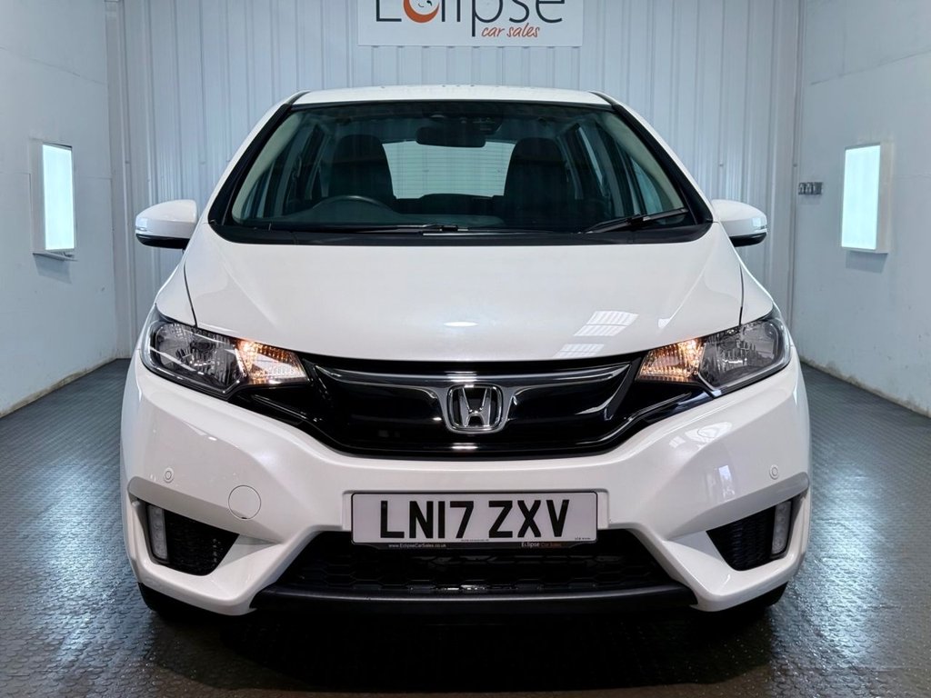 Used Honda Jazz 2017 for sale - 77654958: Photo 2