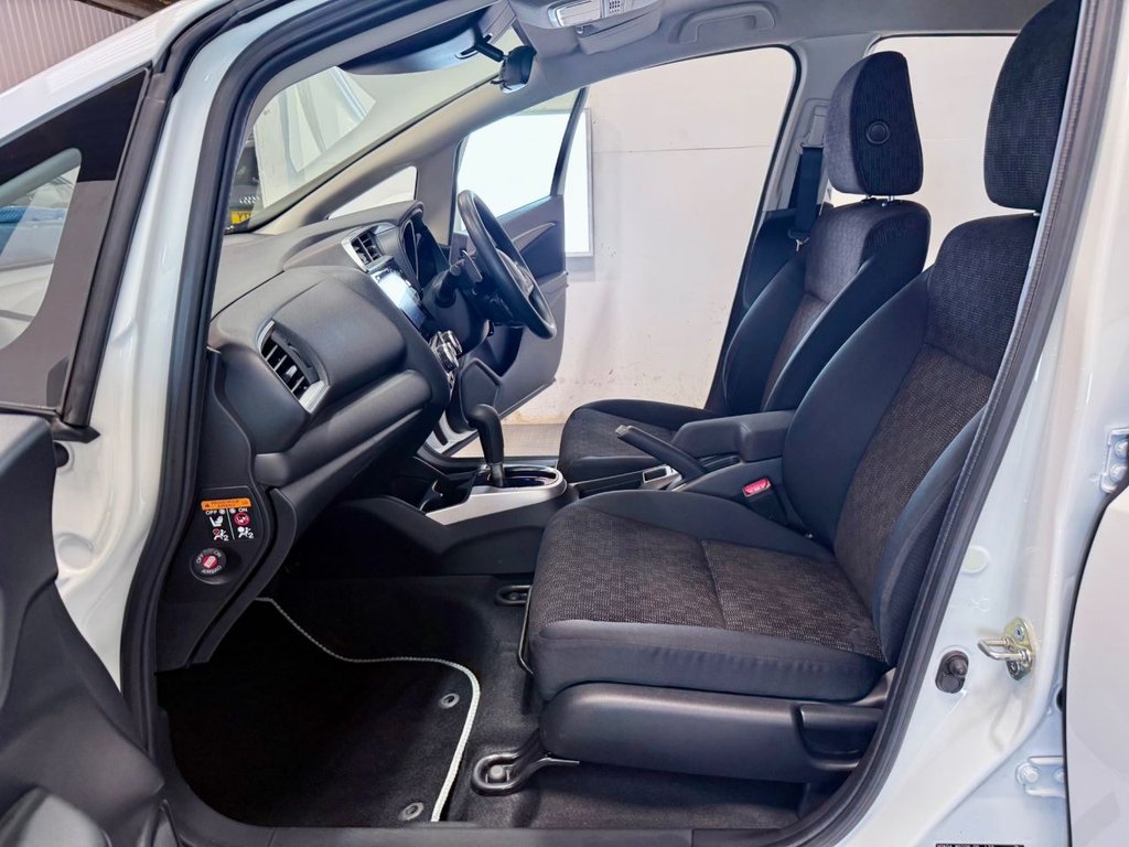 Used Honda Jazz 2017 for sale - 77654958: Photo 29