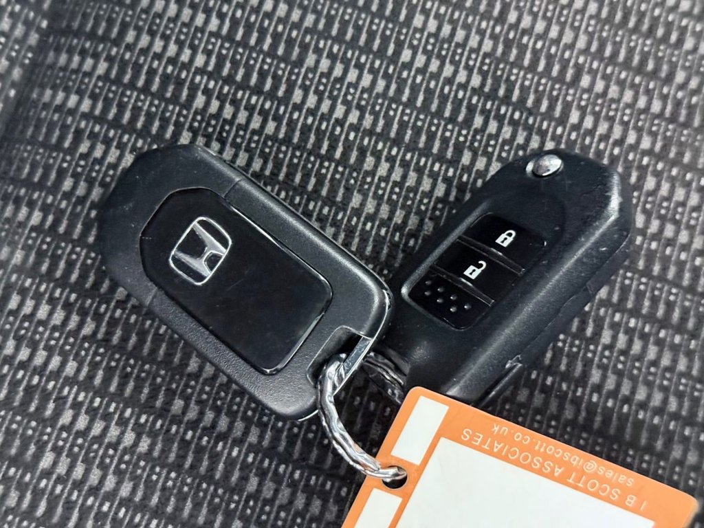 Used Honda Jazz 2017 for sale - 77654958: Photo 31