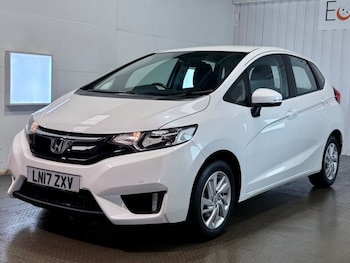 Used Honda Jazz 2017 for sale - 77654958: Photo