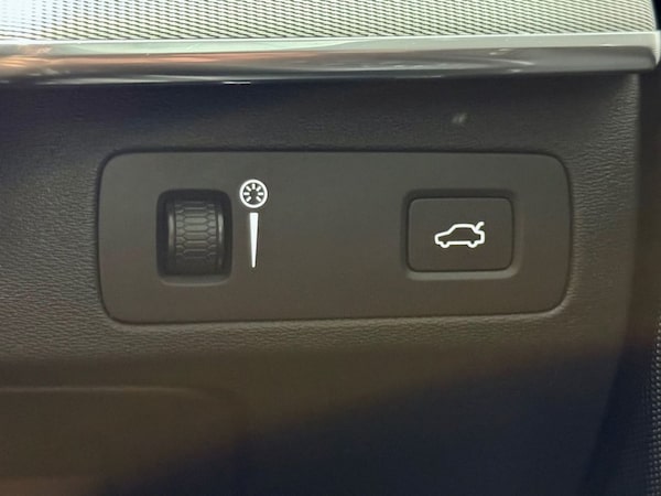 Used Volvo XC90 2018 for sale - 75473548: Photo 18