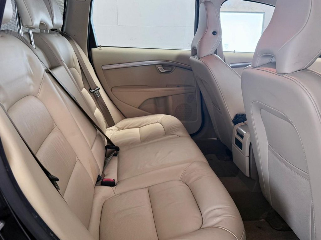 Used Volvo V70 2013 for sale - 77952248: Photo 12