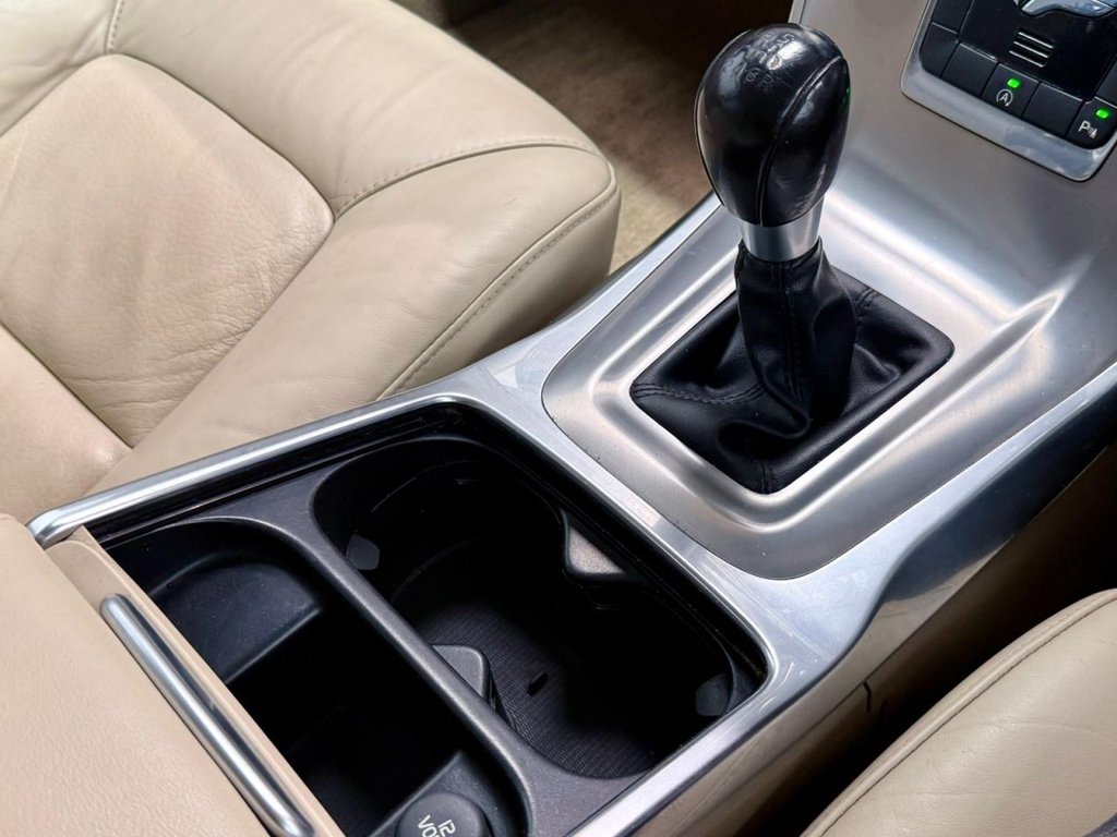 Used Volvo V70 2013 for sale - 77952248: Photo 18