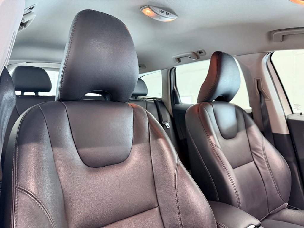 Used Volvo XC60 2017 for sale - 76698548: Photo 10