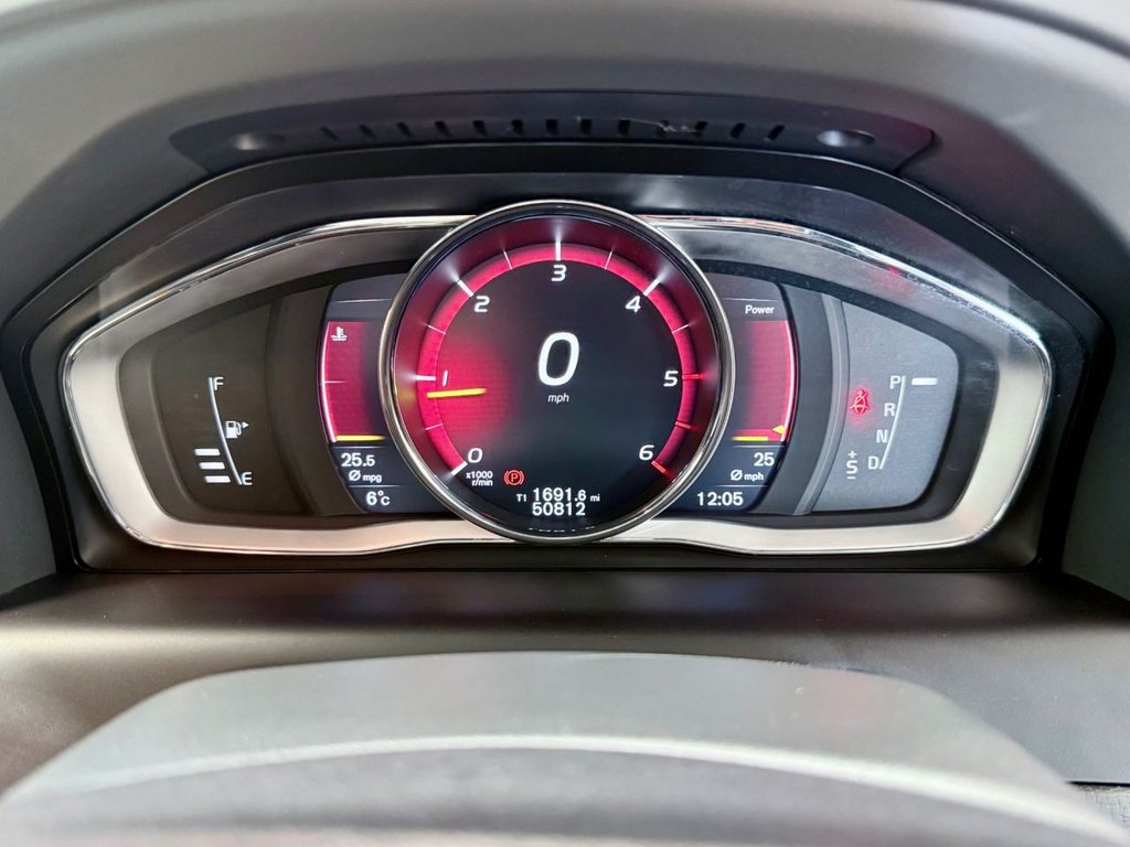 Used Volvo XC60 2017 for sale - 76698548: Photo 13