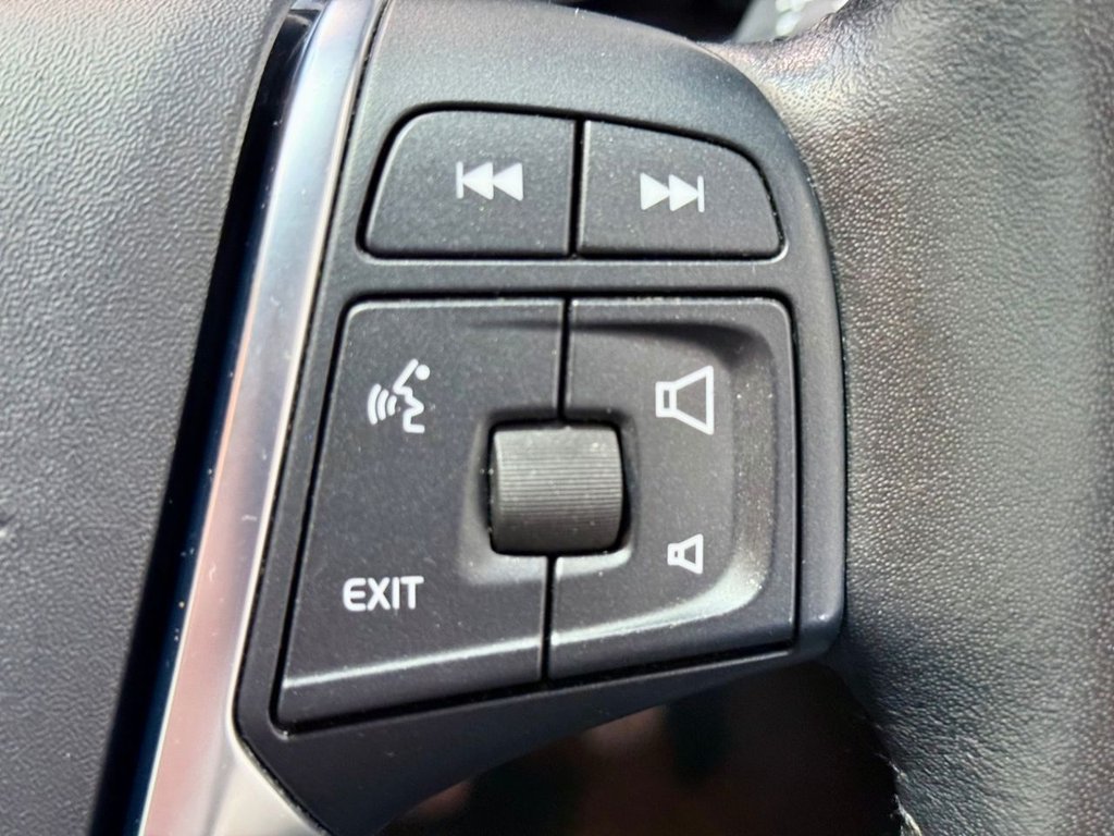 Used Volvo XC60 2017 for sale - 76698548: Photo 19