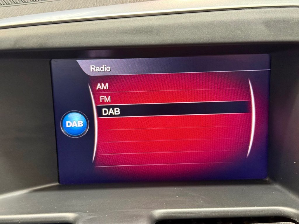 Used Volvo XC60 2017 for sale - 76698548: Photo 31