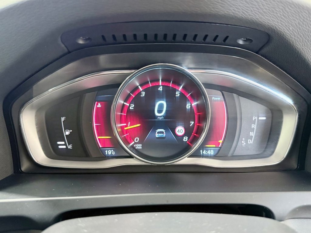 Used Volvo V60 2015 for sale - 77080600: Photo 13