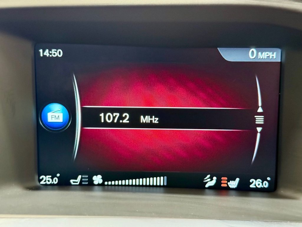 Used Volvo V60 2015 for sale - 77080600: Photo 26