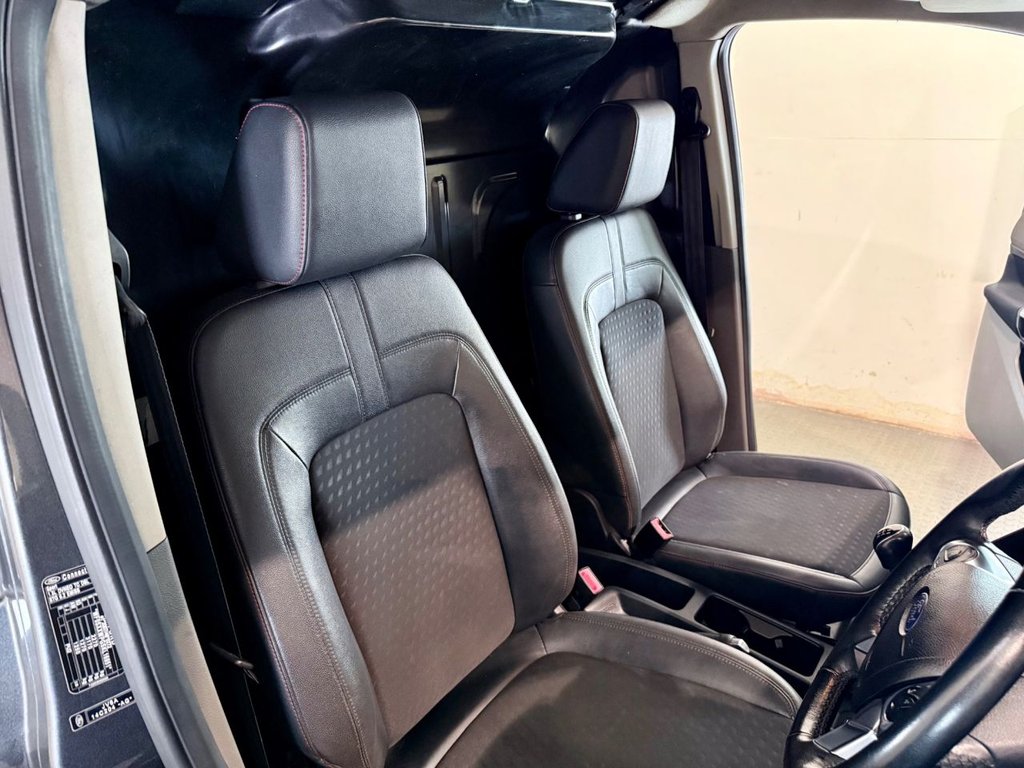 Used Ford Transit Connect 2020 for sale - 77302533: Photo 9