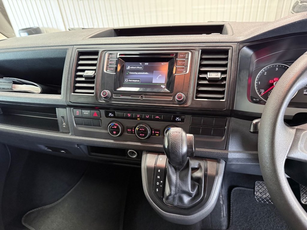 Used Volkswagen Transporter Shuttle 2017 for sale - 76509805: Photo 17