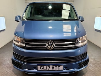 Used Volkswagen Transporter Shuttle 2017 for sale - 76509805: Photo
