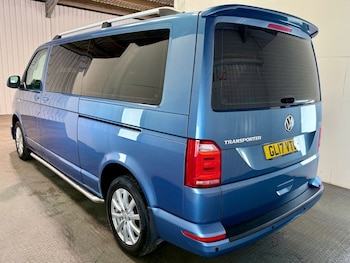 Used Volkswagen Transporter Shuttle 2017 for sale - 76509805: Photo