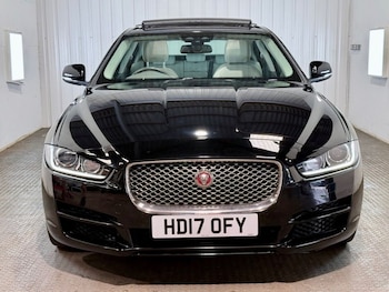 Used Jaguar XE 2017 for sale - 78650161: Photo