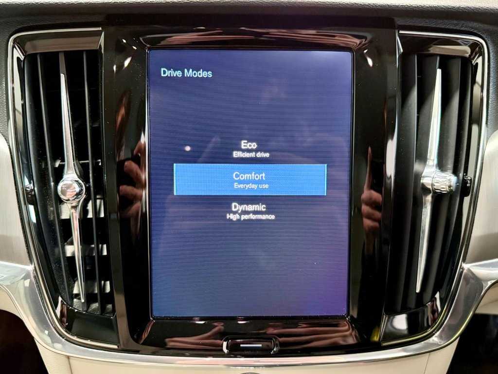 Used Volvo V90 2018 for sale - 76617909: Photo 42