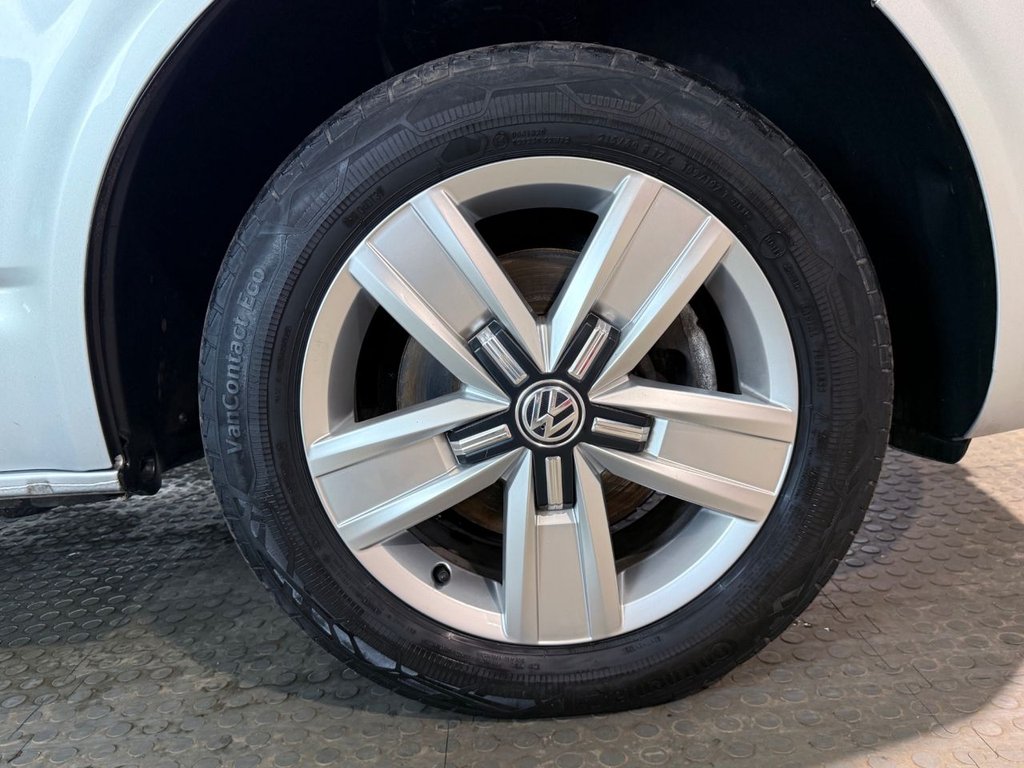 Used Volkswagen Transporter Shuttle 2021 for sale - 76883578: Photo 43