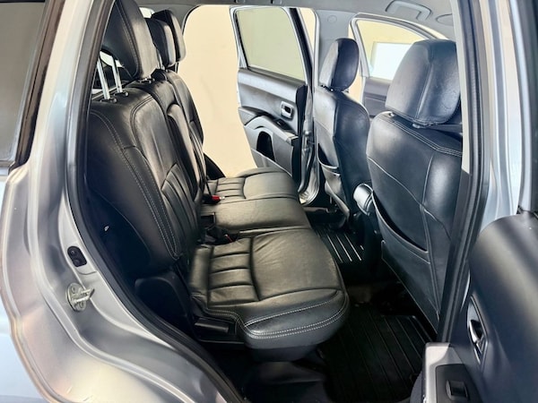 Used Mitsubishi Outlander 2009 for sale - 76236154: Photo 26