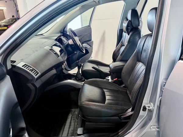 Used Mitsubishi Outlander 2009 for sale - 76236154: Photo 29