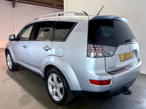 Used Mitsubishi Outlander 2009 for sale - 76236154: Photo 4