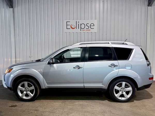 Used Mitsubishi Outlander 2009 for sale - 76236154: Photo 8