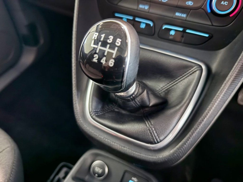 Used Ford Grand Tourneo Connect 2019 for sale - 77133749: Photo 18