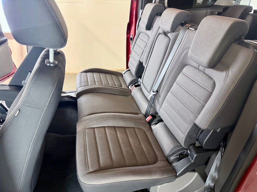 Used Ford Grand Tourneo Connect 2019 for sale - 77133749: Photo 32