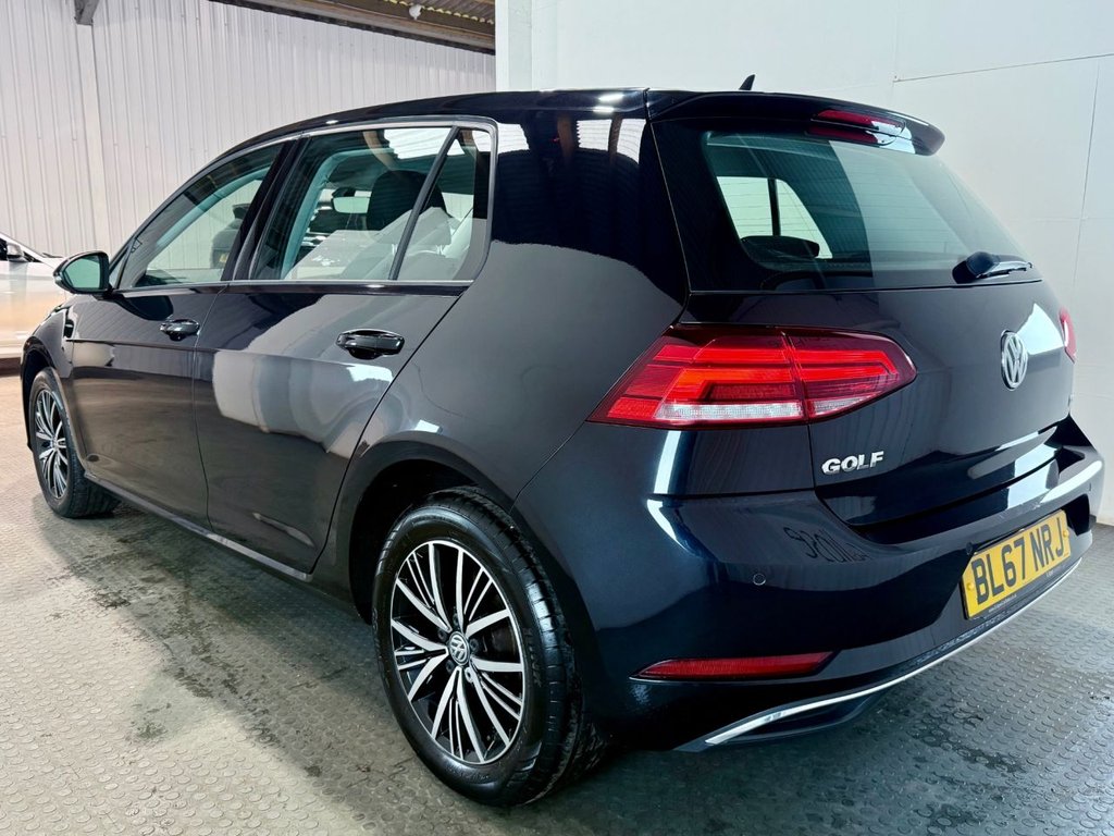 Used Volkswagen Golf 2017 for sale - 76356294: Photo 5