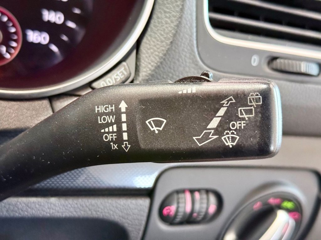 Used Volkswagen Golf 2011 for sale - 77200264: Photo 16