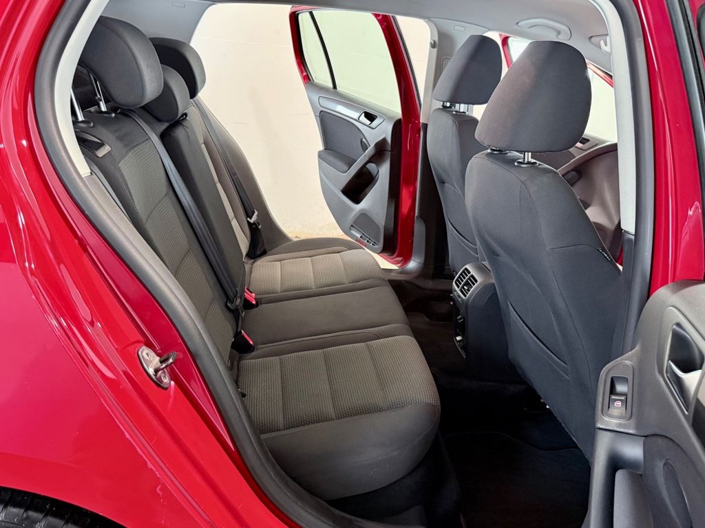 Used Volkswagen Golf 2011 for sale - 77200264: Photo 26