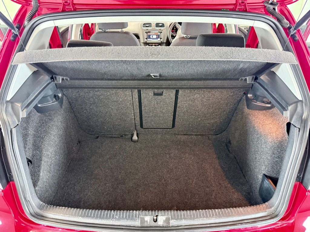 Used Volkswagen Golf 2011 for sale - 77200264: Photo 29